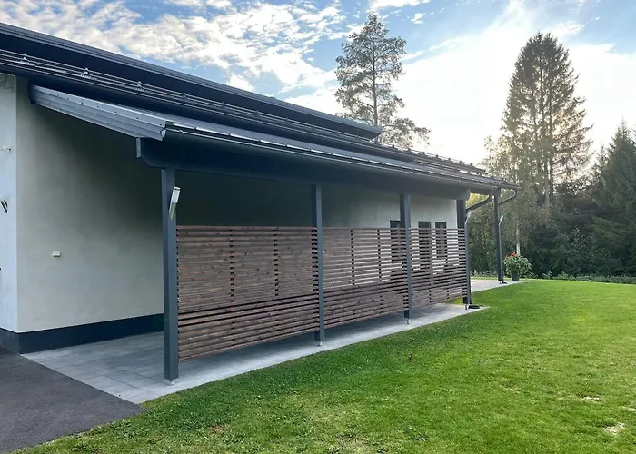 Pihapiilo Ja Ulkosauna * 拉赫