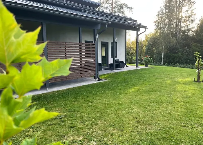 Pihapiilo Ja Ulkosauna 公寓