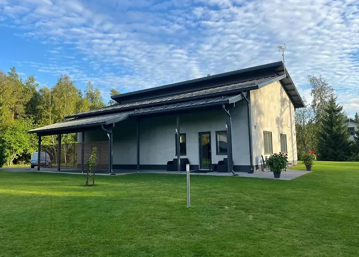 Pihapiilo Ja Ulkosauna * 拉赫